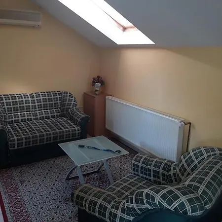 Katica Vendeghaz Гостевой дом Бекешчаба